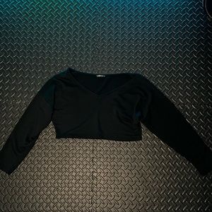 SHEIN black long sleeve crop top
